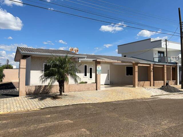 #74 - Casa para Venda em Candói - PR - 1