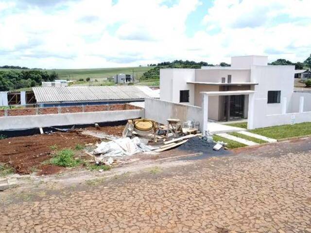 #80 - Casa para Venda em Candói - PR